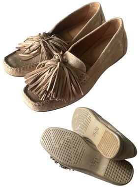 FLAG LTD Nicole Leather Suede Loafers Metallic Taupe Fringe Detail Size 7M NWOT